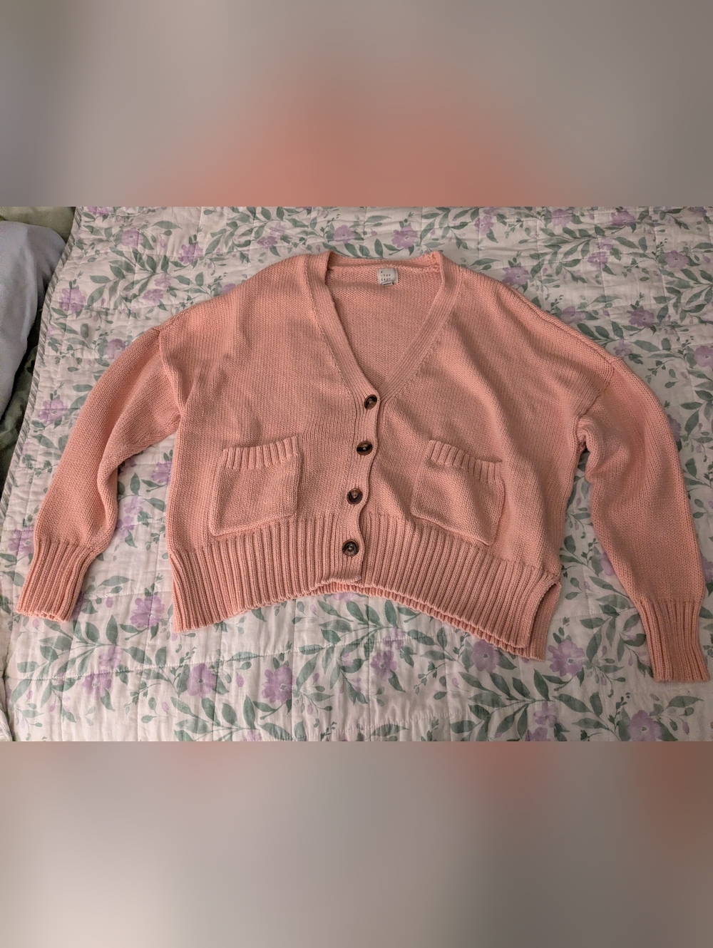 A New Day Medium Light Baby Pink Button Up V Neck Knit Cardigan W/ Side Slit